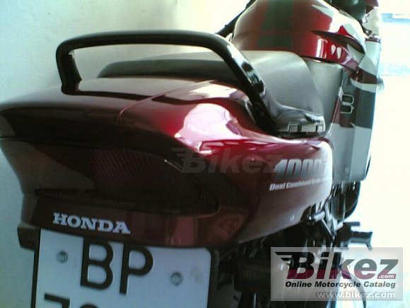 1997 Honda CBR 1000 F photo